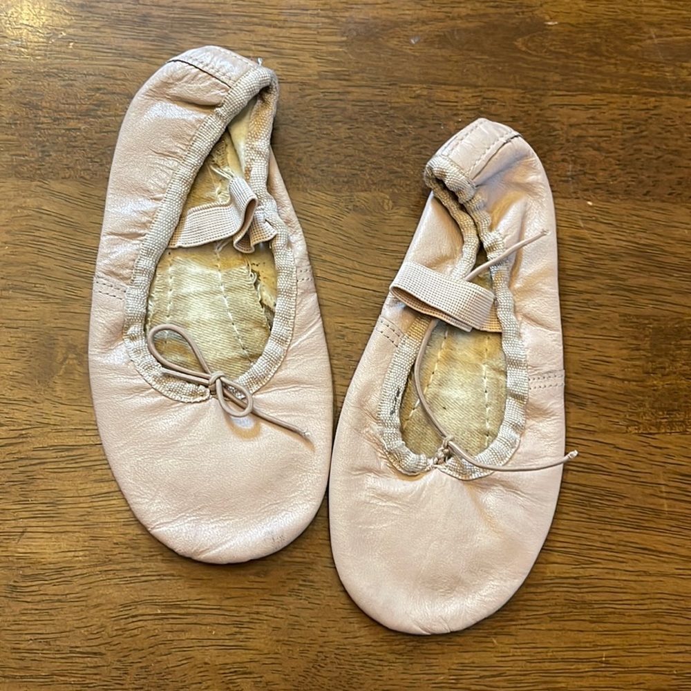 Ballet shoes